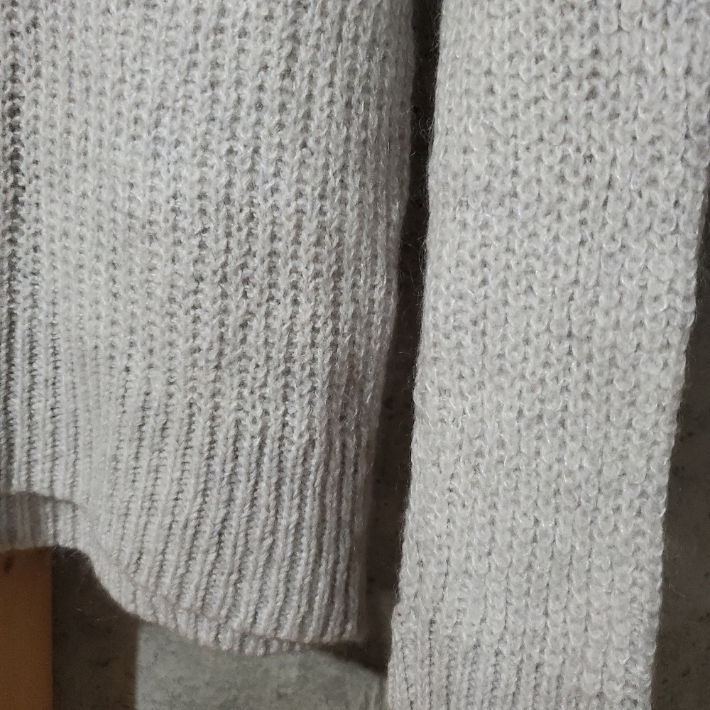 TALULA Sweater with Turtleneck Size M - Picture 5 of 8